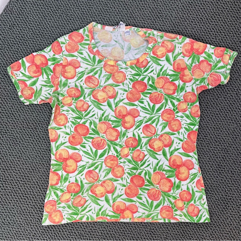 Vintage peach print tshirt